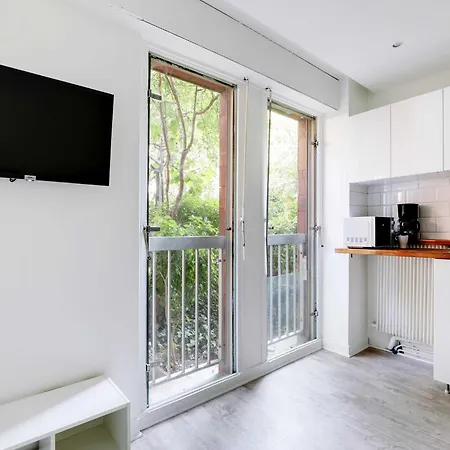 Cosy 2p - Buttes Chaumont - Bail Mobilite Apartament Paryż